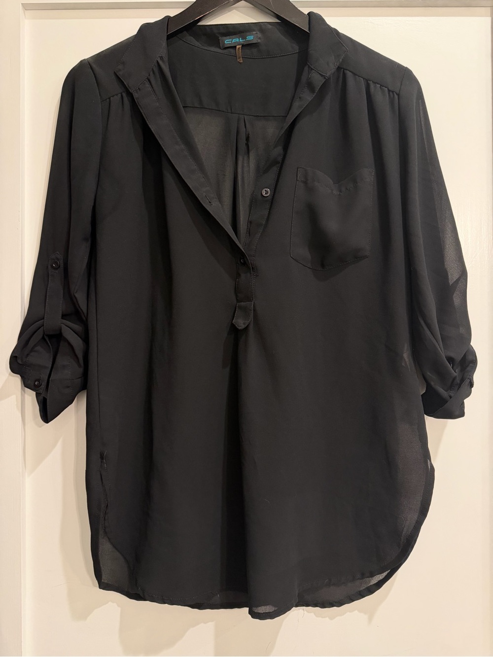Black Semi-Sheer V-Neck Quarter Button Up Roll-Tab Lightweight Women’s Blouse, S